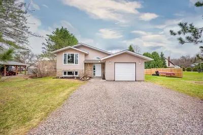 67 MAIN Street, Laurentian Hills, ON K0J 1J0