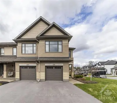 231 PURCHASE Crescent, Stittsville - Munster - Richmond, ON K2S 2L7