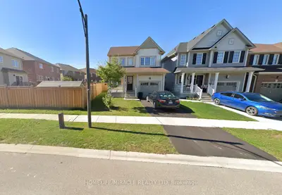 Detached in Brantford
