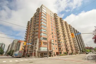 429 SOMERSET Street 402, Ottawa Centre, ON K2P 2P5
