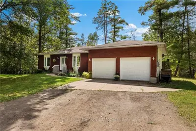 153 PARADISE Lane, Bonnechere Valley, ON K0J 1S0