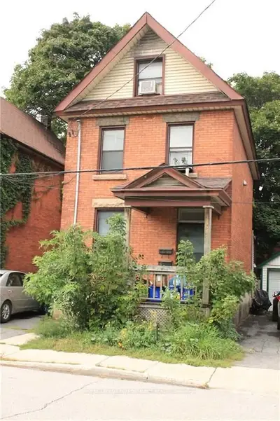 27 WESTMOUNT Avenue, West Centre Town, ON K1Y 3K2