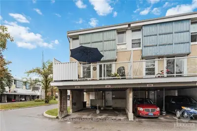 825 CAHILL Drive 217, Hunt Club - South Keys and Area, ON K1V 9N8