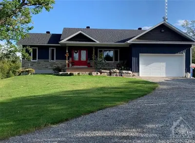 1197 7TH LINE OF BECKWITH Road, Beckwith, ON K7C 3P2