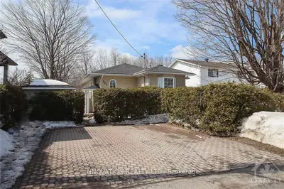 544 Brunel Street, Manor Park - Cardinal Glen And Area, On K1k 2g6