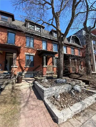 19 MONK Street 2, Glebe - Ottawa East and Area, ON K1S 3Y7