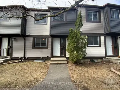 3543 ALADDIN Lane, Blossom Park - Airport and Area, ON K1T 1E3
