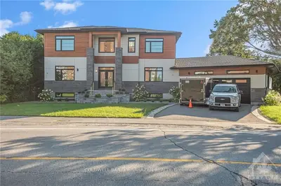 2150 RUSSELL Road, Elmvale Acres and Area, ON K1G 1B3