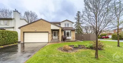 426 CLOVERHEATH Crescent, Orleans - Cumberland and Area, ON K1E 2R8