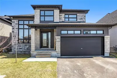232 VERSAILLE Street, Alfred and Plantagenet, ON K0A 3K0