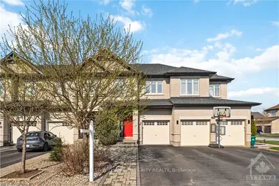 124 WATCHHORN Grove, Blossom Park - Airport and Area, ON K1V 2N2
