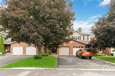 63 WINNEGREEN Court, Hunt Club - South Keys and Area, ON K1G 5S2