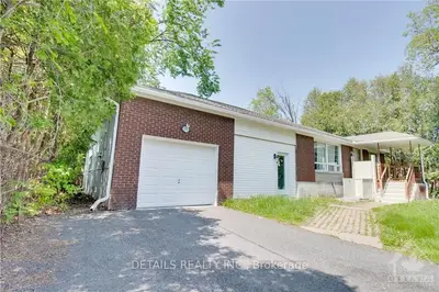 2551 INNES Road A, Blackburn Hamlet, ON K1B 3K1
