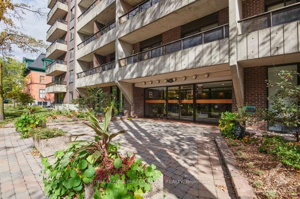 333 CHAPEL Street 804, Lower Town - Sandy Hill, ON K1N 8Y8