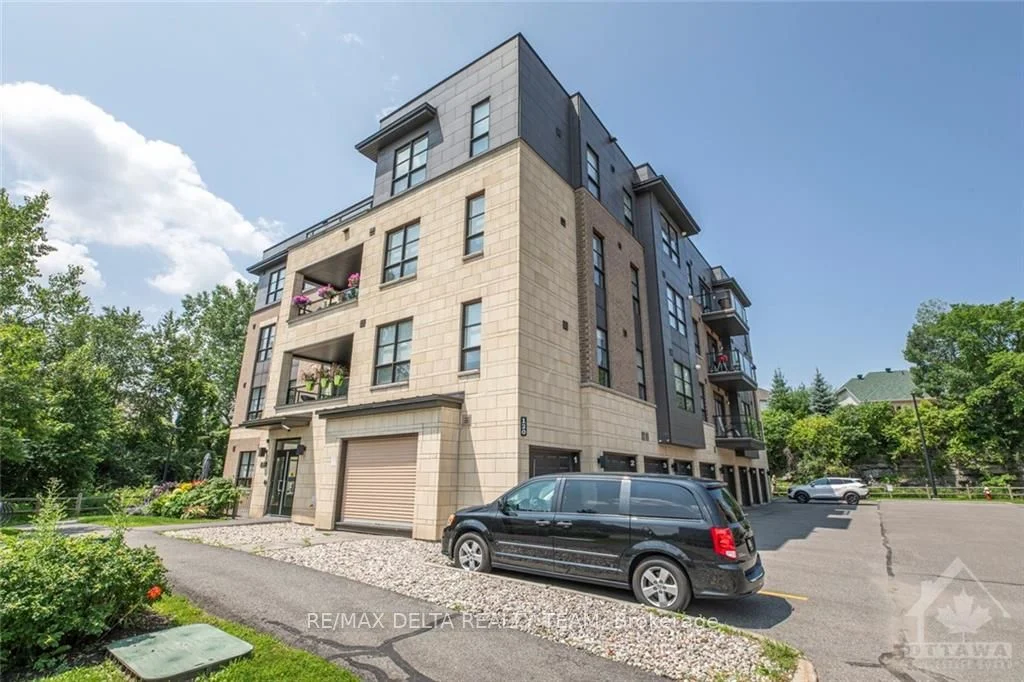 120 MONTBLANC 402, Orleans - Convent Glen and Area, ON K1C 0B1