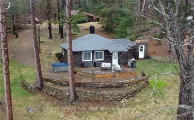 187 B & C BOB SEGUIN Drive, Laurentian Hills, ON K0J 1J0