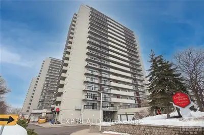 158 A MCARTHUR Avenue 1706, Vanier and Kingsview Park, ON K1L 7E7