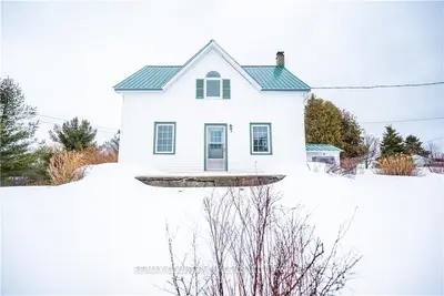 2372 MOUNTAIN VIEW Road, Killaloe, Hagarty and Richards, ON K0J 2A0
