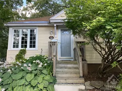 169 KEYWORTH Avenue, Tunneys Pasture and Ottawa West, ON K1Y 0E8