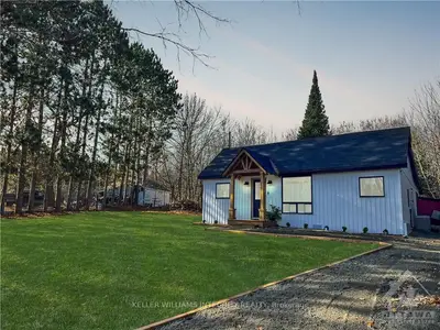 1117 CHURCH Street, Madawaska Valley, ON K0J 2N0