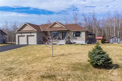 3324 MORNINGMIST Way, Greely - Metcalfe - Osgoode - Vernon and Area, ON K0A 2W0