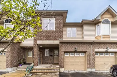 254 MACOUN Circle, Hunt Club - South Keys and Area, ON K1T 0H9