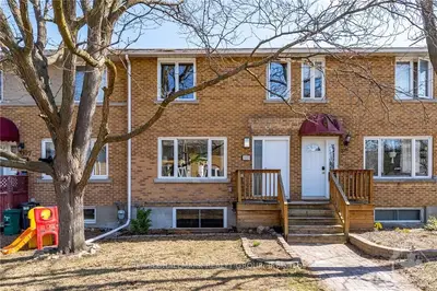 1009 Hooper Street, Carlington - Central Park, On K1z 6k4