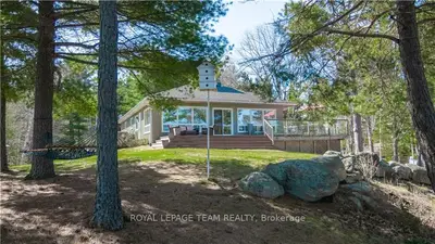 24 KRAFCHIK Lane, Madawaska Valley, ON K0J 1B0