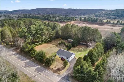 5975 MATAWATCHAN Road, Greater Madawaska, ON K0J 2R0