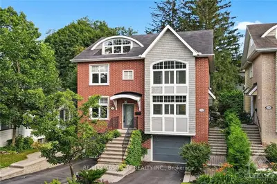 314 IONA Street, Westboro - Hampton Park, ON K1Z 7B9