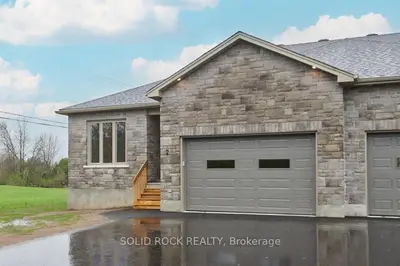 2 ROONEY Street, South Dundas, ON K0E 1K0