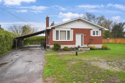 32 ELIZABETH Street, Edwardsburgh/Cardinal, ON K0E 1T1