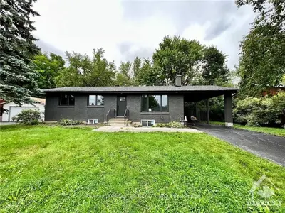 10 KIRKSTALL Avenue B, South of Baseline to Knoxdale, ON K2G 3M5