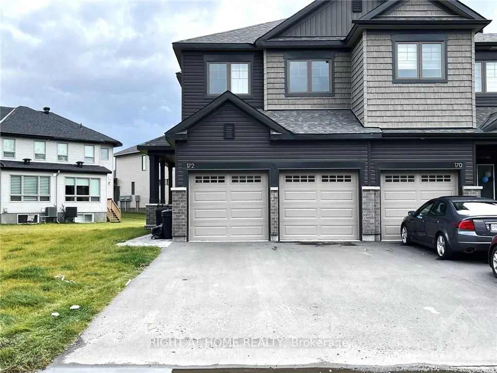 172 WABIKON Crescent, Blossom Park - Airport and Area, ON K1X 0H7