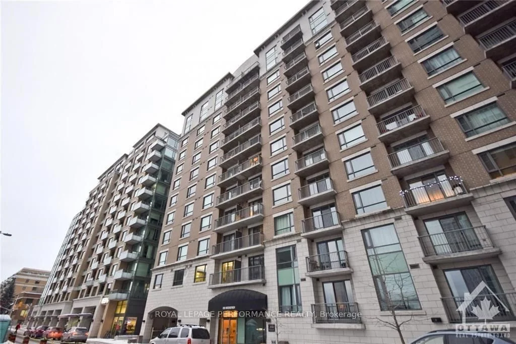 200 BESSERER Street 906, Lower Town - Sandy Hill, ON K1N 0A7
