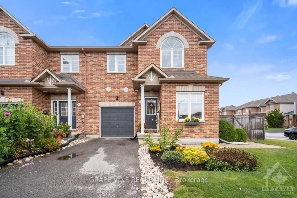 631 BRAECREEK Avenue, Kanata, ON K2W 0B4