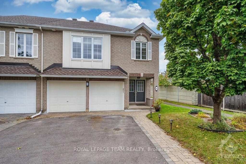 141 GLADEVIEW, Blossom Park - Airport and Area, ON K1T 4C4