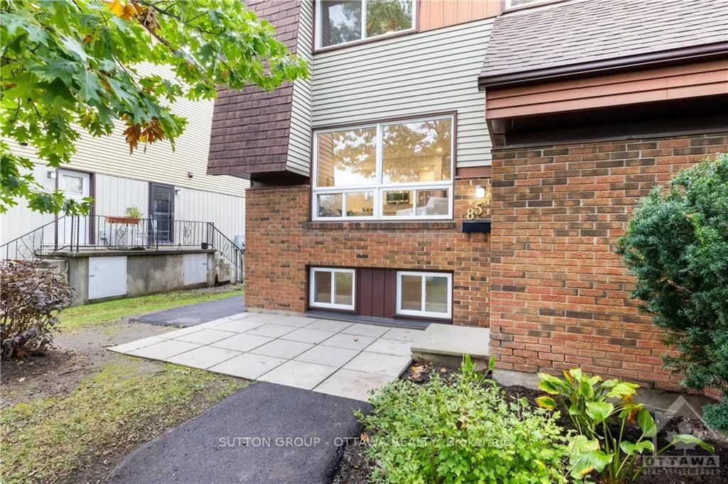 85 PIXLEY, Alta Vista and Area, ON K1G 4C3