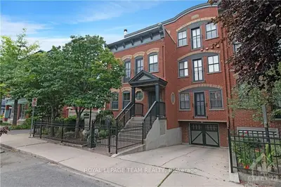139 GUIGUES Avenue 3, Lower Town - Sandy Hill, ON K1N 5J1