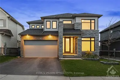 556 CHRISCRAFT Way, Manotick - Kars - Rideau Twp and Area, ON K4M 0G3
