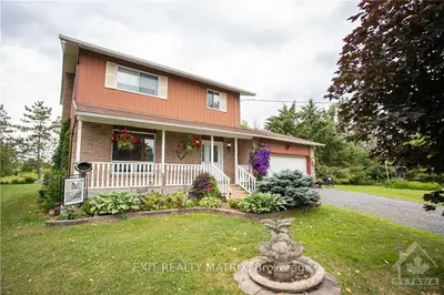 2048 SOUTH RUSSELL Road, Russell, ON K4R 1E5