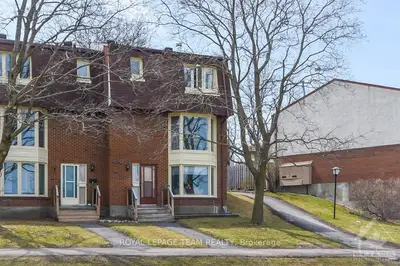 180 Owl Drive, Hunt Club - Windsor Park Village And Area, On K1v 0x8