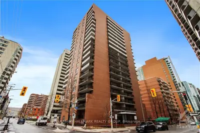 475 LAURIER Avenue 1904, Ottawa Centre, ON K1R 7X1