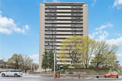 158 A MCARTHUR Avenue 306, Vanier and Kingsview Park, ON K1L 7E7