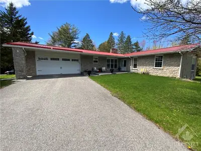 5604 ROCKDALE Road, Orleans - Cumberland and Area, ON K0A 3H0