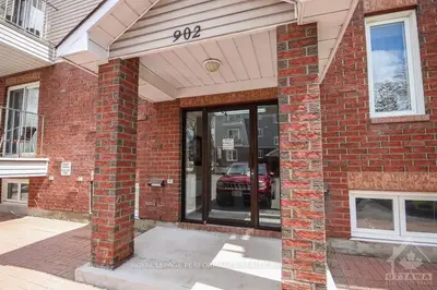 902 NOTRE-DAME Street 100, Russell, ON K0A 1W0