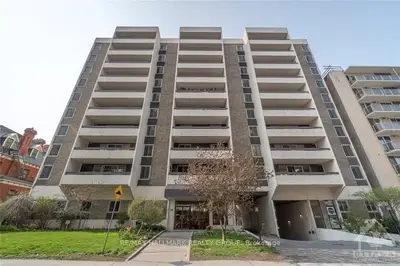 141 SOMERSET Street W 602, Ottawa Centre, ON K2P 2H1
