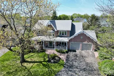 16 WENDELL Avenue, Stittsville - Munster - Richmond, ON K2S 1V9