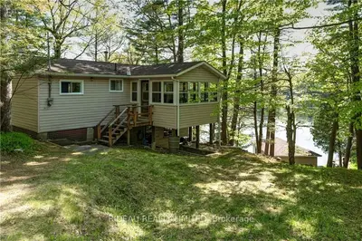 101B WALNUT POINT Road, Rideau Lakes, ON K0G 1E0