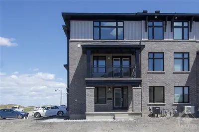 10 VERGLAS Lane, Orleans - Convent Glen and Area, ON K1W 0P5